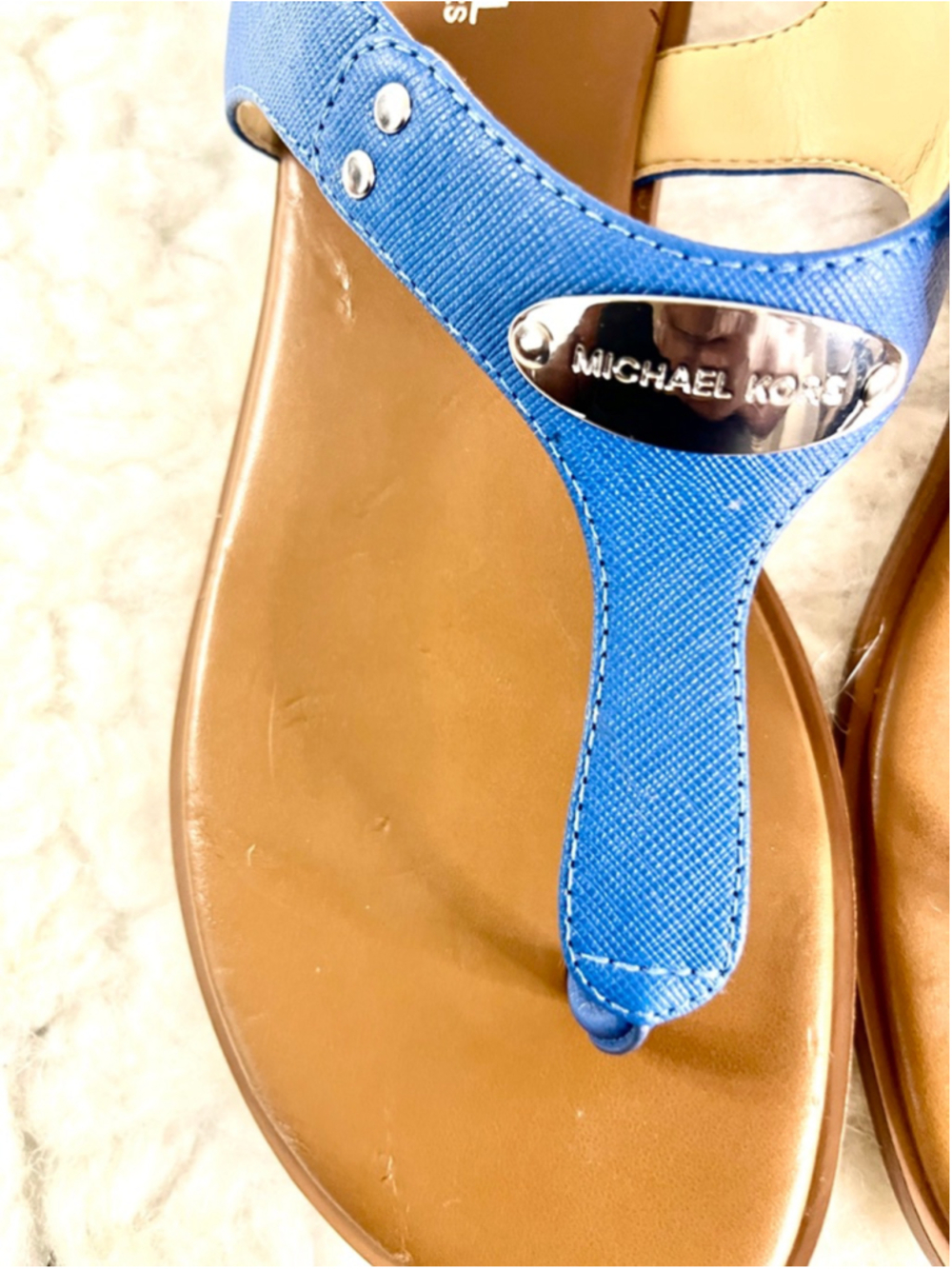 MICHAEL Michael Kors Plate Thong Sandals in blue women size 7.5M - Picture 3 of 10